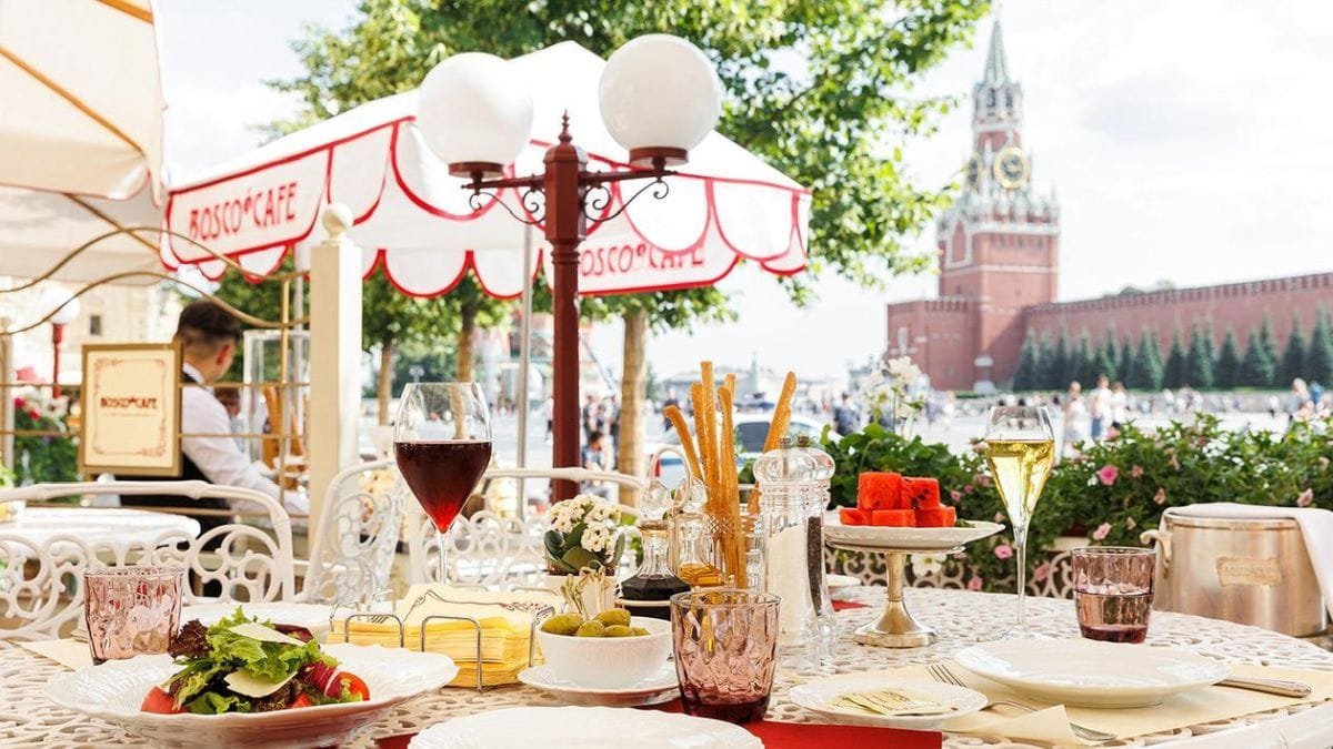 A Traveler’s Guide to Moscow: Essential Checklist for a Seamless Visit